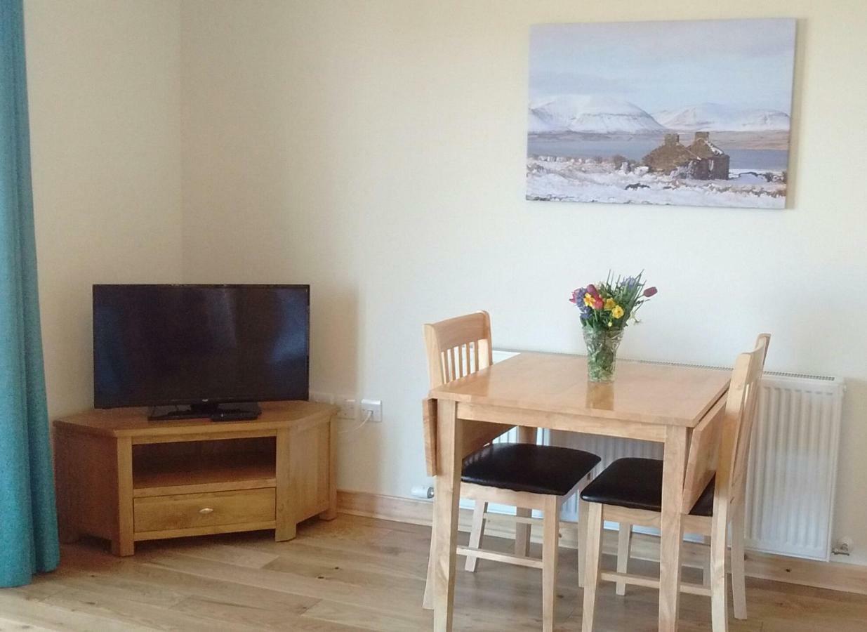 Fara 2 Room, 1 Bedroom - B&B Private Suite Kirkwall Extérieur photo